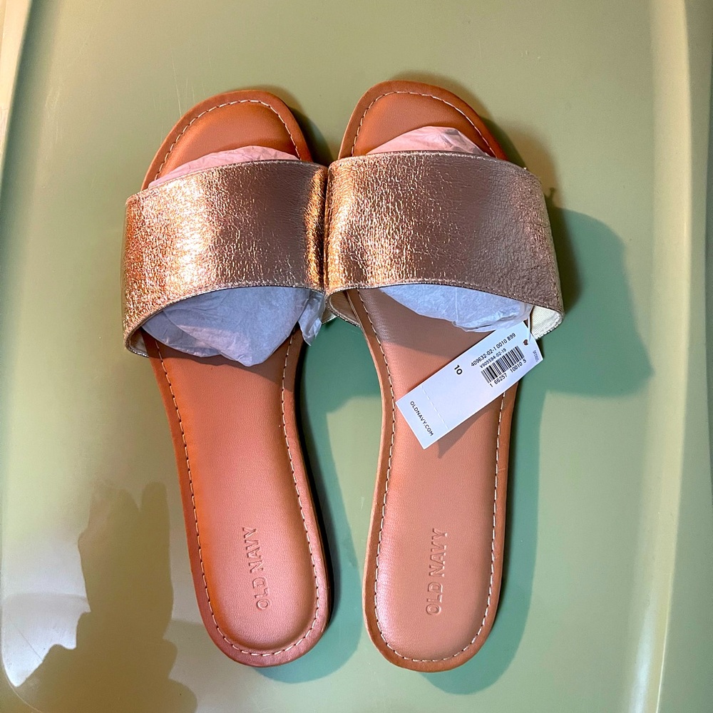 Sandals - Flip Flop - Size 10 - Bronze - New